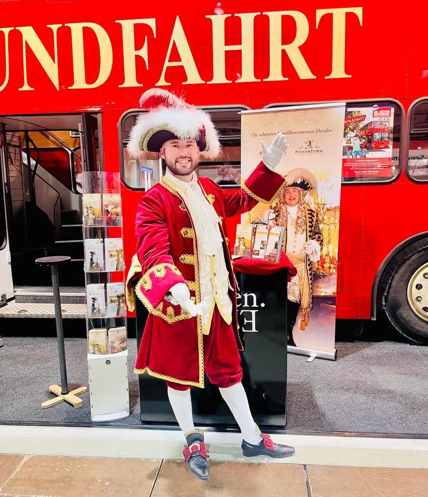 Pascal Dalchau als Unterhalter bei Stadtrundfahrten in Dresden