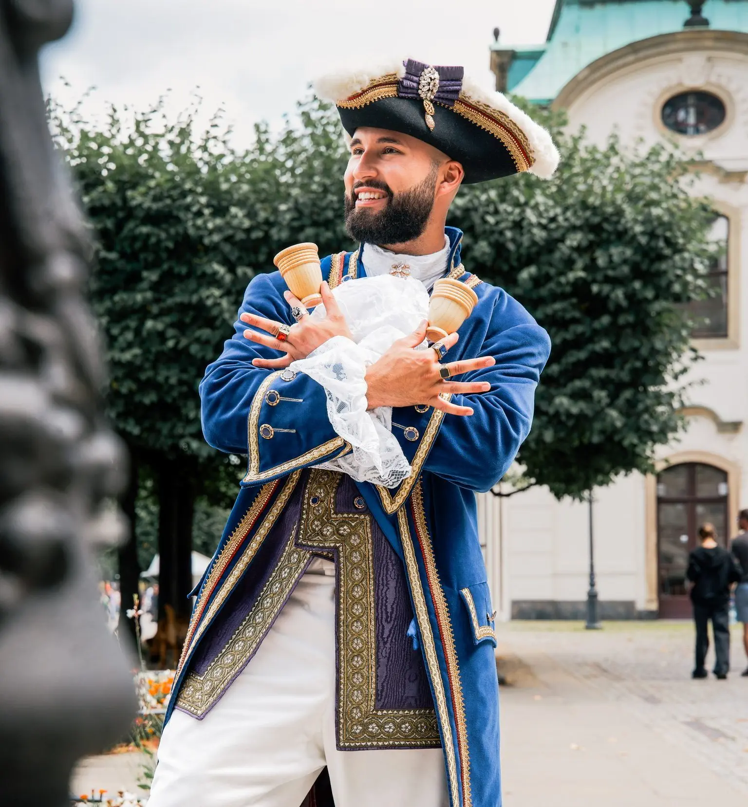 Pascal Dalchau im barocken Kostüm